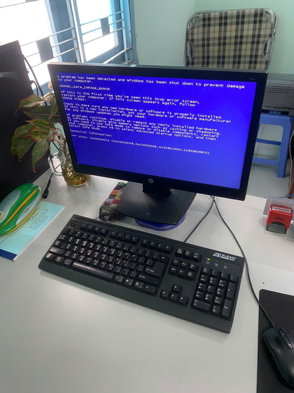 Màn hình xanh chết chóc do windows lỗi